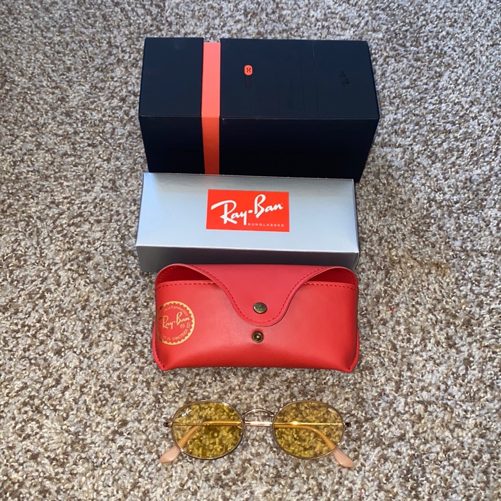 RAY-BAN OVAL
